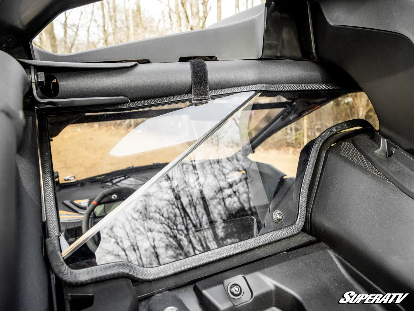 CAN-AM MAVERICK R SCRATCH-RESISTANT REAR WINDSHIELD