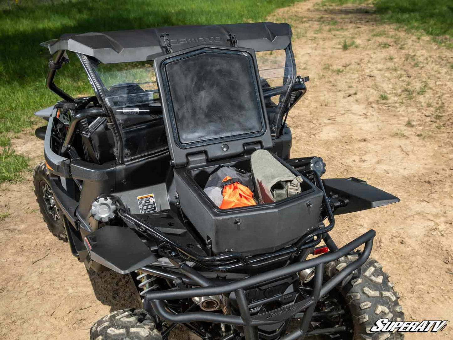 CFMOTO ZFORCE 950 COOLER/CARGO BOX